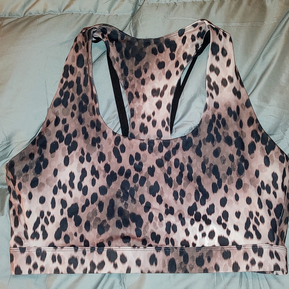 Lot of 5 Fabletics Boost Medium Impact Sports Bra - XXL